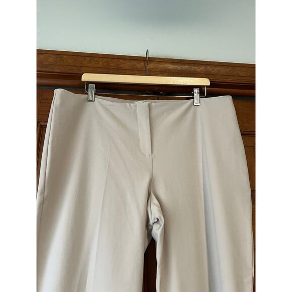 Abercrombie & Fitch Women's High Rise Slim Boot Trouser Light Brown Size 33R - Picture 4 of 11